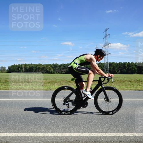 07.09.2025 - 19. Norderstedt Triathlon Michael Burmester http://msf.ph/oto/8839041 07.09.2025 14:20:04 Radfahren 989, 995 meine-sportfotos.de