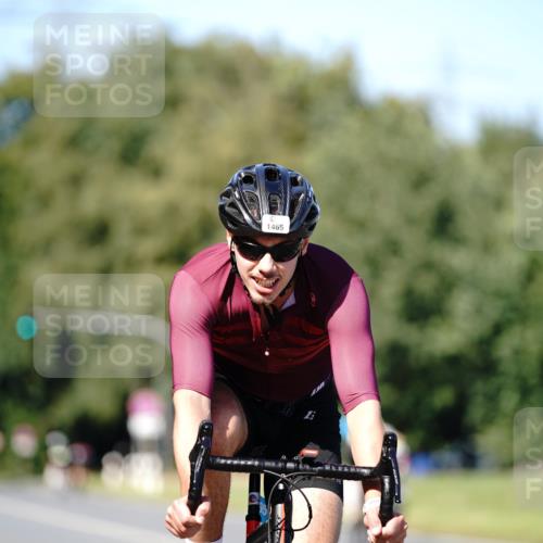 07.09.2025 - 19. Norderstedt Triathlon Michael Burmester http://msf.ph/oto/8839043 07.09.2025 14:37:31 Radfahren 472, 1465 meine-sportfotos.de