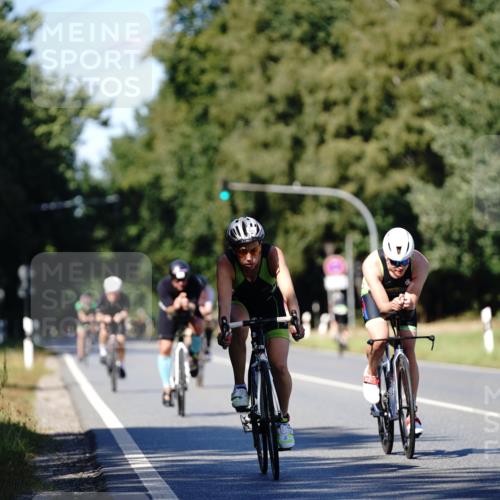 07.09.2025 - 19. Norderstedt Triathlon Michael Burmester http://msf.ph/oto/8839069 07.09.2025 14:37:57 Radfahren 972, 993, 1014, 1422 meine-sportfotos.de