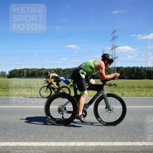 07.09.2025 - 19. Norderstedt Triathlon Michael Burmester http://msf.ph/oto/8839074 07.09.2025 14:20:09 Radfahren 388, 986, 1005 meine-sportfotos.de
