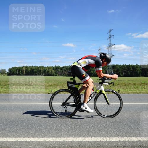 07.09.2025 - 19. Norderstedt Triathlon Michael Burmester http://msf.ph/oto/8839085 07.09.2025 14:20:12 Radfahren 388, 986, 1005, 1010 meine-sportfotos.de