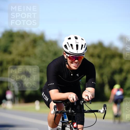07.09.2025 - 19. Norderstedt Triathlon Michael Burmester http://msf.ph/oto/8839090 07.09.2025 14:38:03 Radfahren 399, 972, 1401 meine-sportfotos.de