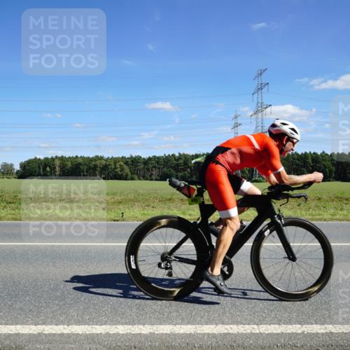 07.09.2025 - 19. Norderstedt Triathlon Michael Burmester http://msf.ph/oto/8839119 07.09.2025 14:20:19 Radfahren 896, 976, 987, 1421, 1434 meine-sportfotos.de