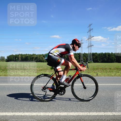 07.09.2025 - 19. Norderstedt Triathlon Michael Burmester http://msf.ph/oto/8839123 07.09.2025 14:20:20 Radfahren 896, 976, 987, 1434 meine-sportfotos.de