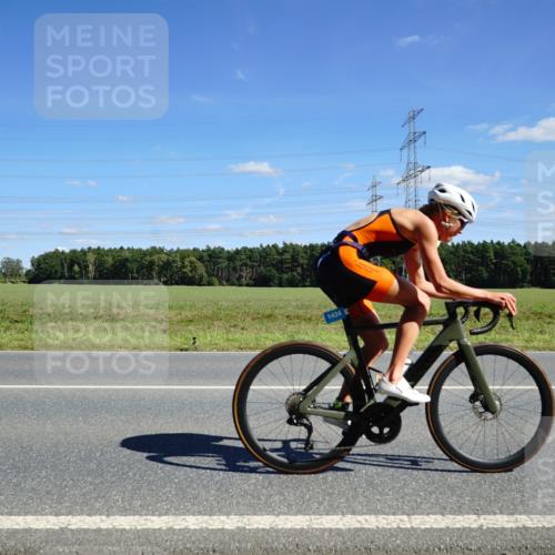 07.09.2025 - 19. Norderstedt Triathlon Michael Burmester http://msf.ph/oto/8839139 07.09.2025 14:20:22 Radfahren 896, 976, 987, 1434 meine-sportfotos.de