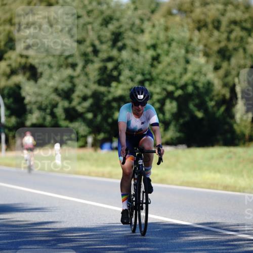 07.09.2025 - 19. Norderstedt Triathlon Michael Burmester http://msf.ph/oto/8839158 07.09.2025 14:38:54 Radfahren 407, 1466 meine-sportfotos.de