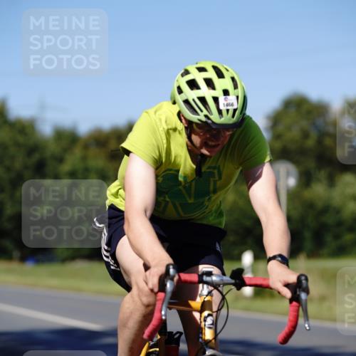 07.09.2025 - 19. Norderstedt Triathlon Michael Burmester http://msf.ph/oto/8839161 07.09.2025 14:38:56 Radfahren 407, 1466 meine-sportfotos.de