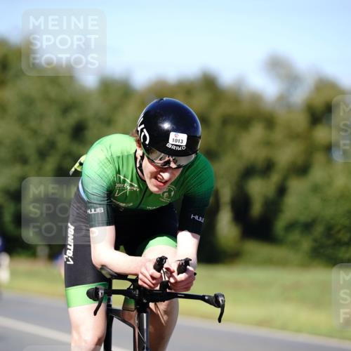 07.09.2025 - 19. Norderstedt Triathlon Michael Burmester http://msf.ph/oto/8839170 07.09.2025 14:39:12 Radfahren 393, 981, 1013 meine-sportfotos.de