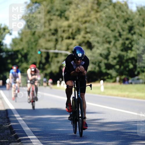 07.09.2025 - 19. Norderstedt Triathlon Michael Burmester http://msf.ph/oto/8839177 07.09.2025 14:39:21 Radfahren 964, 1027 meine-sportfotos.de