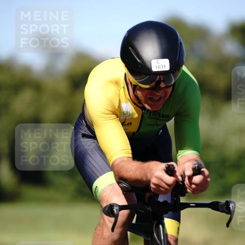 07.09.2025 - 19. Norderstedt Triathlon Michael Burmester http://msf.ph/oto/8839210 07.09.2025 14:39:56 Radfahren 428, 478, 1031, 1486 meine-sportfotos.de