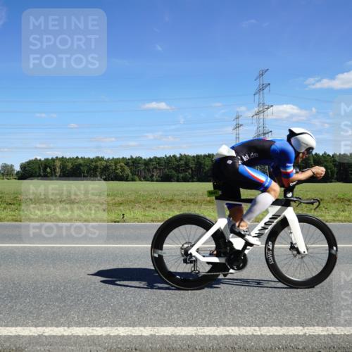07.09.2025 - 19. Norderstedt Triathlon Michael Burmester http://msf.ph/oto/8839216 07.09.2025 14:20:41 Radfahren 1041 meine-sportfotos.de