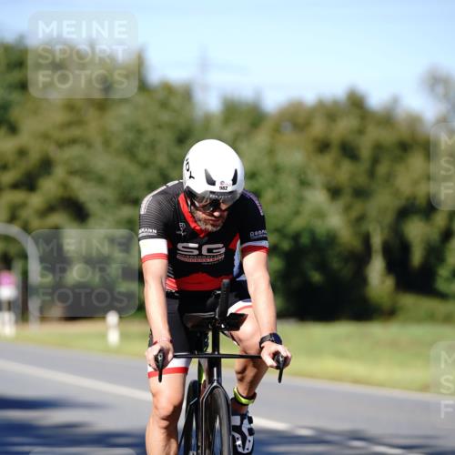07.09.2025 - 19. Norderstedt Triathlon Michael Burmester http://msf.ph/oto/8839232 07.09.2025 14:40:02 Radfahren 428, 982 meine-sportfotos.de