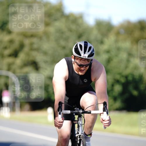 07.09.2025 - 19. Norderstedt Triathlon Michael Burmester http://msf.ph/oto/8839254 07.09.2025 14:40:16 Radfahren 1416 meine-sportfotos.de