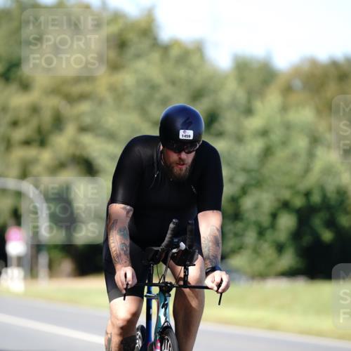 07.09.2025 - 19. Norderstedt Triathlon Michael Burmester http://msf.ph/oto/8839258 07.09.2025 14:40:20 Radfahren 1459 meine-sportfotos.de