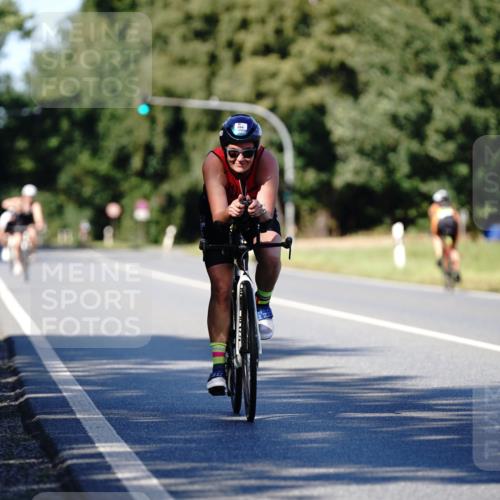 07.09.2025 - 19. Norderstedt Triathlon Michael Burmester http://msf.ph/oto/8839259 07.09.2025 14:40:28 Radfahren 884 meine-sportfotos.de