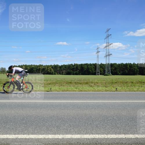 07.09.2025 - 19. Norderstedt Triathlon Michael Burmester http://msf.ph/oto/8839264 07.09.2025 14:21:00 Radfahren 991, 1007 meine-sportfotos.de