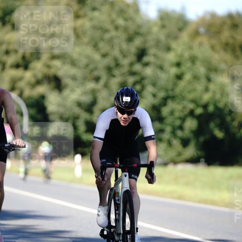 07.09.2025 - 19. Norderstedt Triathlon Michael Burmester http://msf.ph/oto/8839276 07.09.2025 14:40:37 Radfahren 420, 1474 meine-sportfotos.de