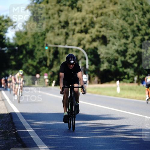 07.09.2025 - 19. Norderstedt Triathlon Michael Burmester http://msf.ph/oto/8839297 07.09.2025 14:41:07 Radfahren 1462 meine-sportfotos.de