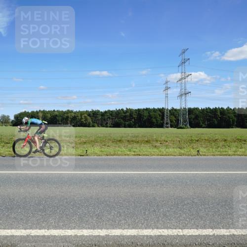 07.09.2025 - 19. Norderstedt Triathlon Michael Burmester http://msf.ph/oto/8839315 07.09.2025 14:21:30 Radfahren  meine-sportfotos.de