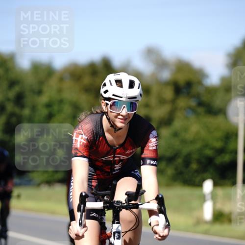 07.09.2025 - 19. Norderstedt Triathlon Michael Burmester http://msf.ph/oto/8839334 07.09.2025 14:41:23 Radfahren 437, 449, 896, 976, 989, 992, 1501 meine-sportfotos.de
