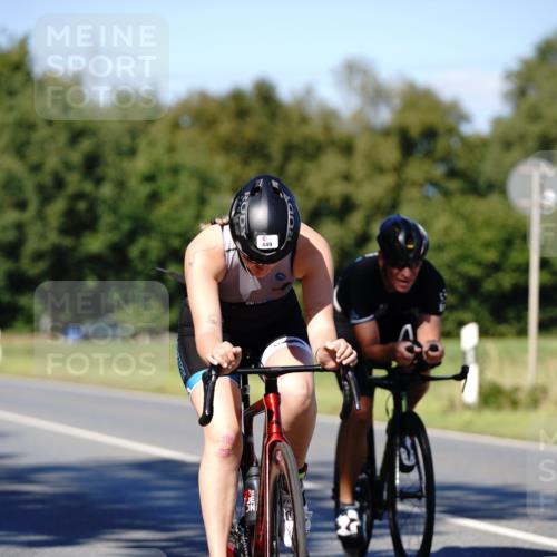 07.09.2025 - 19. Norderstedt Triathlon Michael Burmester http://msf.ph/oto/8839338 07.09.2025 14:41:23 Radfahren 437, 449, 896, 976, 989, 992, 1501 meine-sportfotos.de
