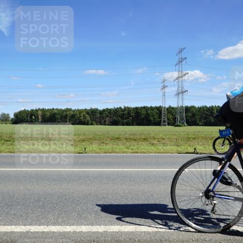 07.09.2025 - 19. Norderstedt Triathlon Michael Burmester http://msf.ph/oto/8839350 07.09.2025 14:21:41 Radfahren 417, 999, 1003 meine-sportfotos.de