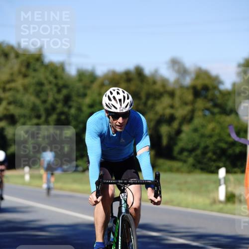 07.09.2025 - 19. Norderstedt Triathlon Michael Burmester http://msf.ph/oto/8839353 07.09.2025 14:41:28 Radfahren 373, 441, 896, 905, 963, 1434 meine-sportfotos.de