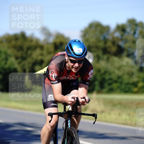 07.09.2025 - 19. Norderstedt Triathlon Michael Burmester http://msf.ph/oto/8839367 07.09.2025 14:41:32 Radfahren 441, 905, 959, 963 meine-sportfotos.de