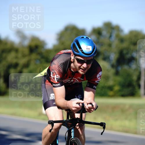 07.09.2025 - 19. Norderstedt Triathlon Michael Burmester http://msf.ph/oto/8839369 07.09.2025 14:41:32 Radfahren 441, 905, 959, 963 meine-sportfotos.de