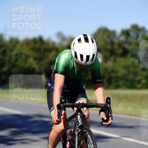 07.09.2025 - 19. Norderstedt Triathlon Michael Burmester http://msf.ph/oto/8839375 07.09.2025 14:41:39 Radfahren 1493, 1496 meine-sportfotos.de