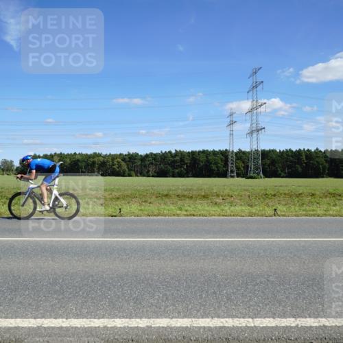 07.09.2025 - 19. Norderstedt Triathlon Michael Burmester http://msf.ph/oto/8839419 07.09.2025 14:22:02 Radfahren 1002 meine-sportfotos.de