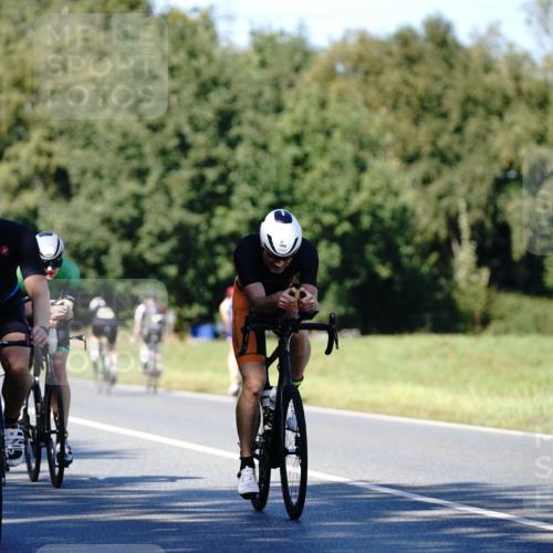 07.09.2025 - 19. Norderstedt Triathlon Michael Burmester http://msf.ph/oto/8839422 07.09.2025 14:42:17 Radfahren 411, 1000, 1491 meine-sportfotos.de