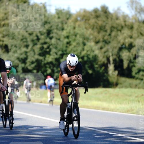 07.09.2025 - 19. Norderstedt Triathlon Michael Burmester http://msf.ph/oto/8839424 07.09.2025 14:42:17 Radfahren 411, 1000, 1491 meine-sportfotos.de