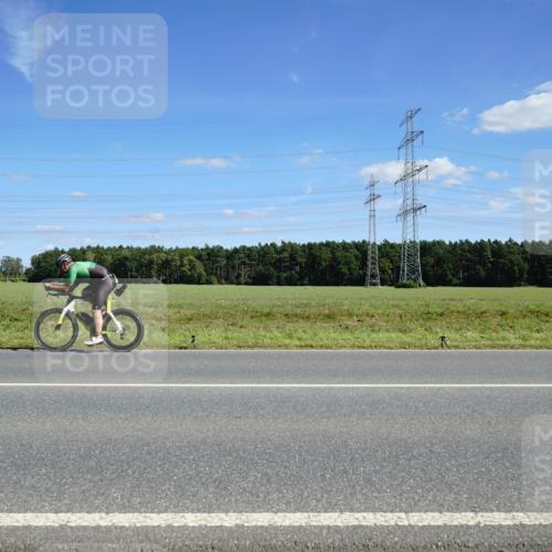 07.09.2025 - 19. Norderstedt Triathlon Michael Burmester http://msf.ph/oto/8839439 07.09.2025 14:22:09 Radfahren  meine-sportfotos.de