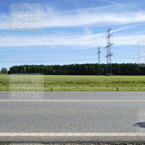 07.09.2025 - 19. Norderstedt Triathlon Michael Burmester http://msf.ph/oto/8839457 07.09.2025 12:13:25 Radfahren 216, 850 meine-sportfotos.de