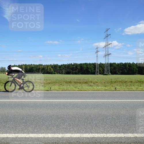 07.09.2025 - 19. Norderstedt Triathlon Michael Burmester http://msf.ph/oto/8839462 07.09.2025 14:22:16 Radfahren  meine-sportfotos.de