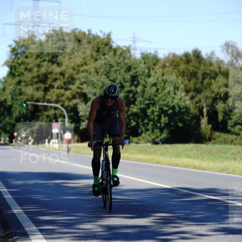 07.09.2025 - 19. Norderstedt Triathlon Michael Burmester http://msf.ph/oto/8839478 07.09.2025 14:42:55 Radfahren 1408, 1457, 1502 meine-sportfotos.de