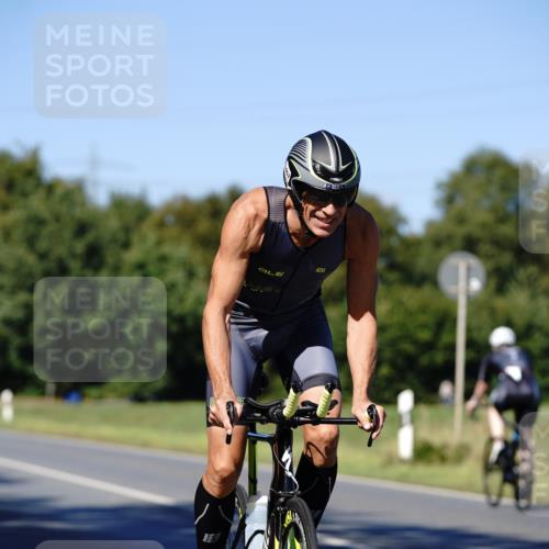 07.09.2025 - 19. Norderstedt Triathlon Michael Burmester http://msf.ph/oto/8839481 07.09.2025 14:42:56 Radfahren 1457, 1502 meine-sportfotos.de