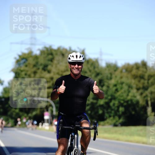 07.09.2025 - 19. Norderstedt Triathlon Michael Burmester http://msf.ph/oto/8839510 07.09.2025 14:43:14 Radfahren 400, 983, 1025 meine-sportfotos.de