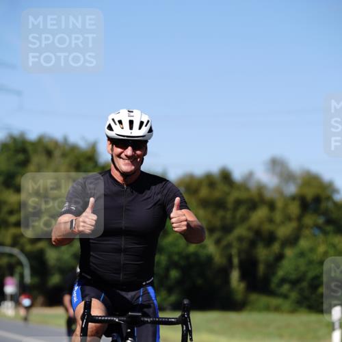 07.09.2025 - 19. Norderstedt Triathlon Michael Burmester http://msf.ph/oto/8839512 07.09.2025 14:43:15 Radfahren 400, 983, 1025 meine-sportfotos.de
