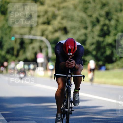 07.09.2025 - 19. Norderstedt Triathlon Michael Burmester http://msf.ph/oto/8839534 07.09.2025 14:43:33 Radfahren 911, 1503 meine-sportfotos.de