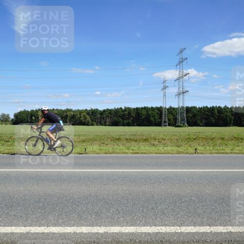 07.09.2025 - 19. Norderstedt Triathlon Michael Burmester http://msf.ph/oto/8839539 07.09.2025 14:22:46 Radfahren 880, 975, 1028 meine-sportfotos.de