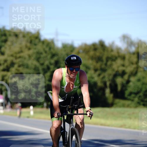 07.09.2025 - 19. Norderstedt Triathlon Michael Burmester http://msf.ph/oto/8839553 07.09.2025 14:43:57 Radfahren 395, 1005 meine-sportfotos.de