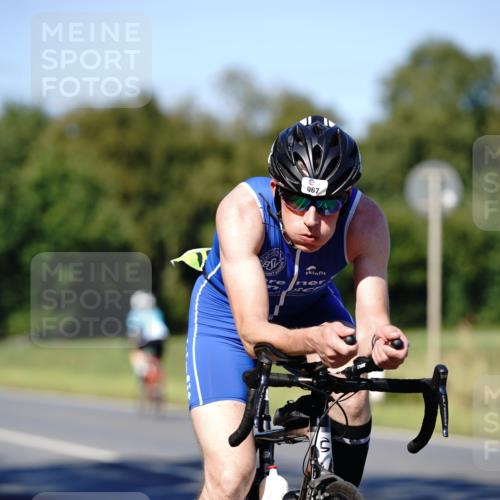 07.09.2025 - 19. Norderstedt Triathlon Michael Burmester http://msf.ph/oto/8839586 07.09.2025 14:44:18 Radfahren 967, 1032, 1508 meine-sportfotos.de
