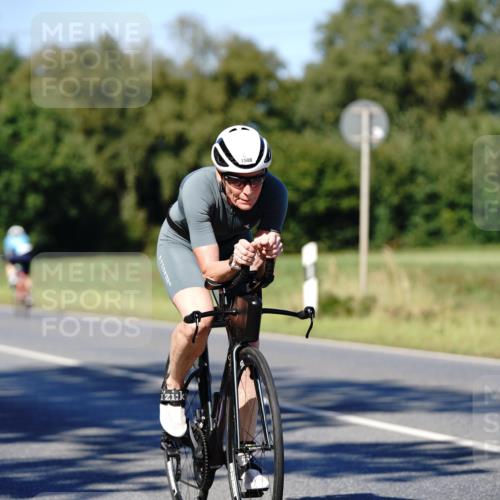 07.09.2025 - 19. Norderstedt Triathlon Michael Burmester http://msf.ph/oto/8839588 07.09.2025 14:44:19 Radfahren 967, 1032, 1508 meine-sportfotos.de