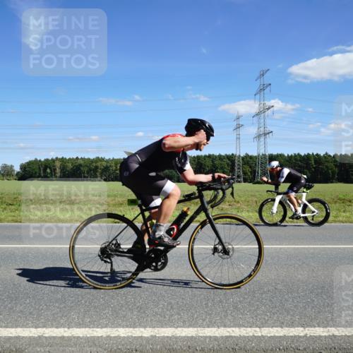 07.09.2025 - 19. Norderstedt Triathlon Michael Burmester http://msf.ph/oto/8839593 07.09.2025 14:22:57 Radfahren 968 meine-sportfotos.de
