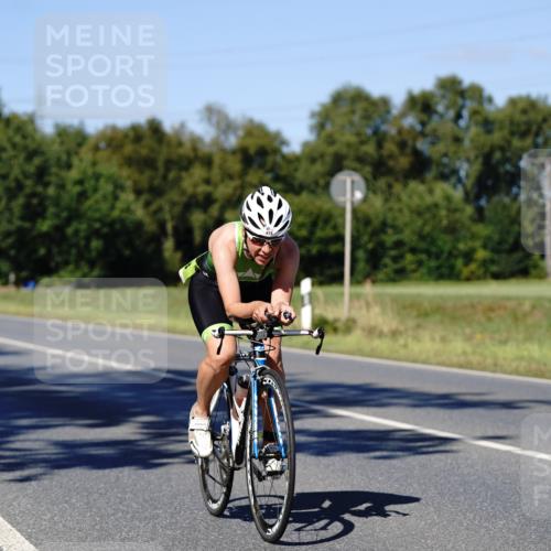 07.09.2025 - 19. Norderstedt Triathlon Michael Burmester http://msf.ph/oto/8839601 07.09.2025 14:44:32 Radfahren 473 meine-sportfotos.de