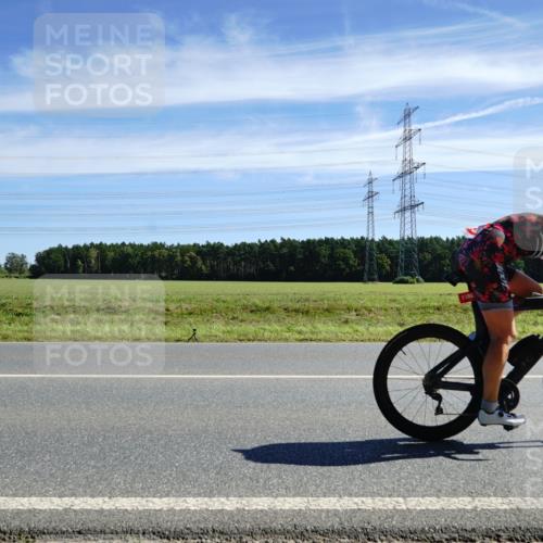 07.09.2025 - 19. Norderstedt Triathlon Michael Burmester http://msf.ph/oto/8839620 07.09.2025 12:14:50 Radfahren 1386 meine-sportfotos.de