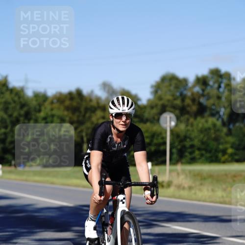07.09.2025 - 19. Norderstedt Triathlon Michael Burmester http://msf.ph/oto/8839632 07.09.2025 14:44:51 Radfahren 442, 479, 887 meine-sportfotos.de