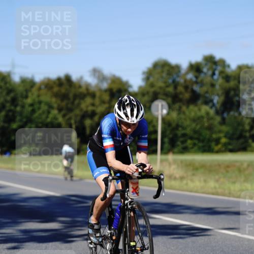 07.09.2025 - 19. Norderstedt Triathlon Michael Burmester http://msf.ph/oto/8839638 07.09.2025 14:44:53 Radfahren 387, 479, 887 meine-sportfotos.de